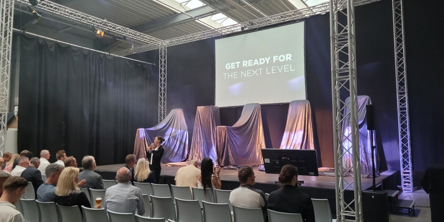 Weltpremiere in Emersacker