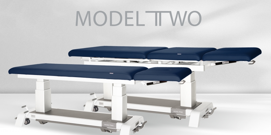 MODEL TWO von Stolzenberg